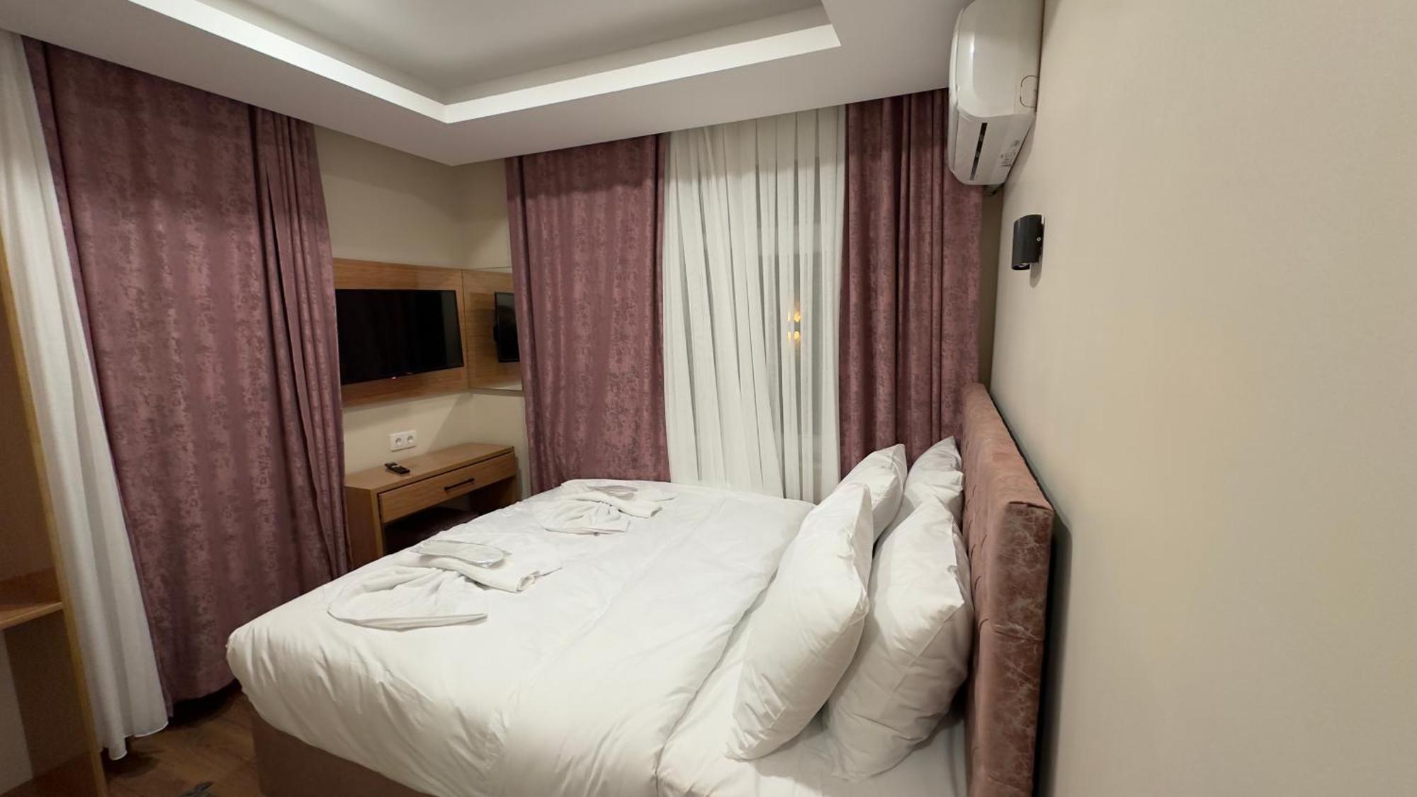 Golden Tulip Suite Apart Istanbul Exteriör bild