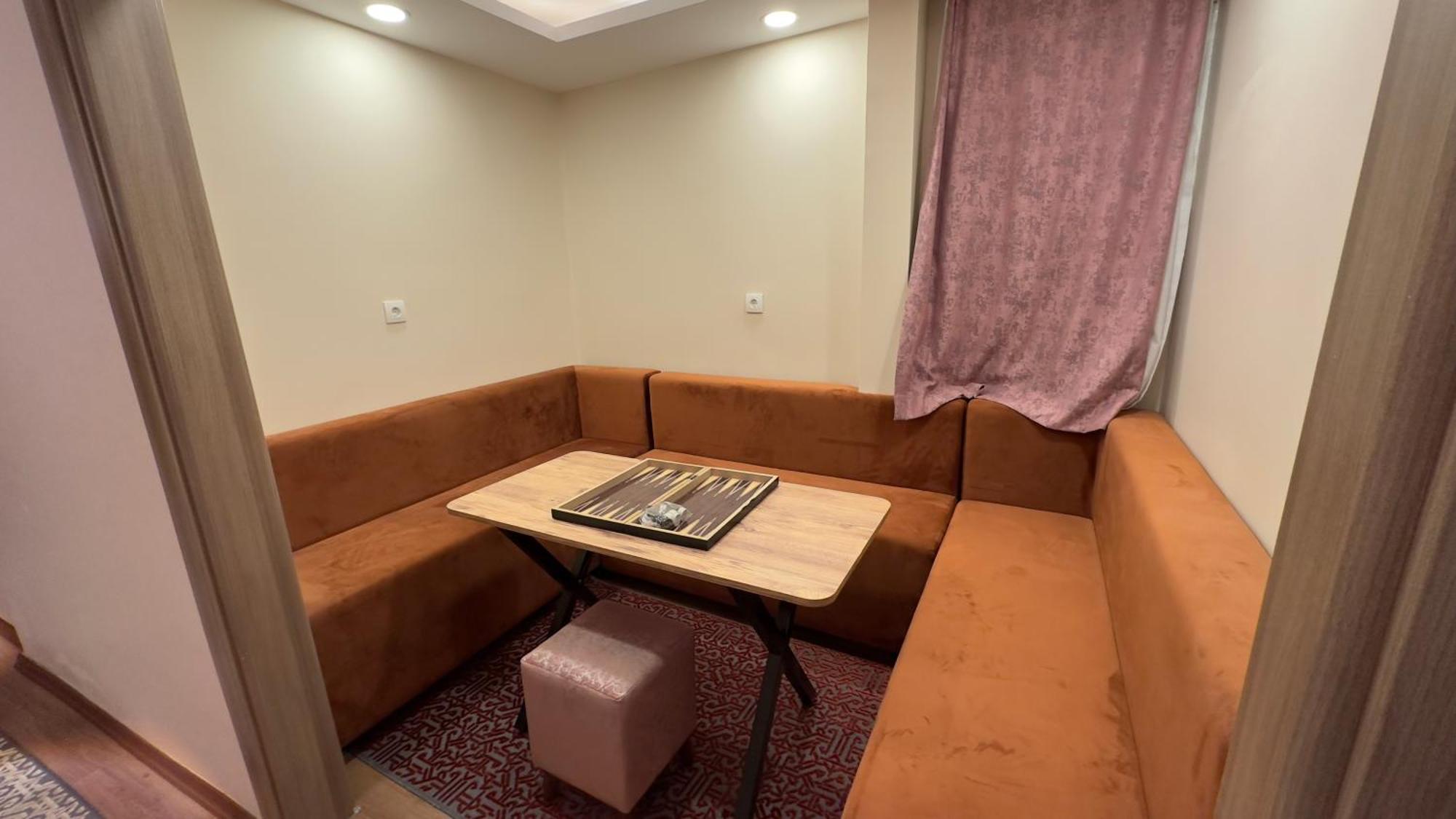 Golden Tulip Suite Apart Istanbul Exteriör bild