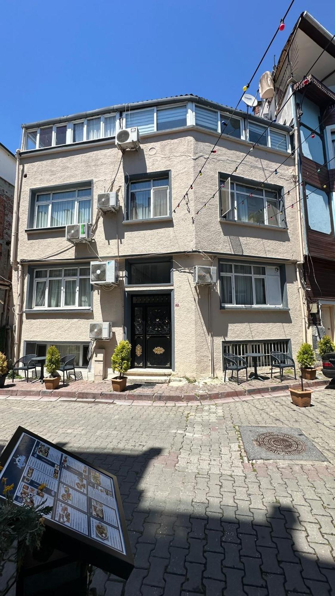 Golden Tulip Suite Apart Istanbul Exteriör bild